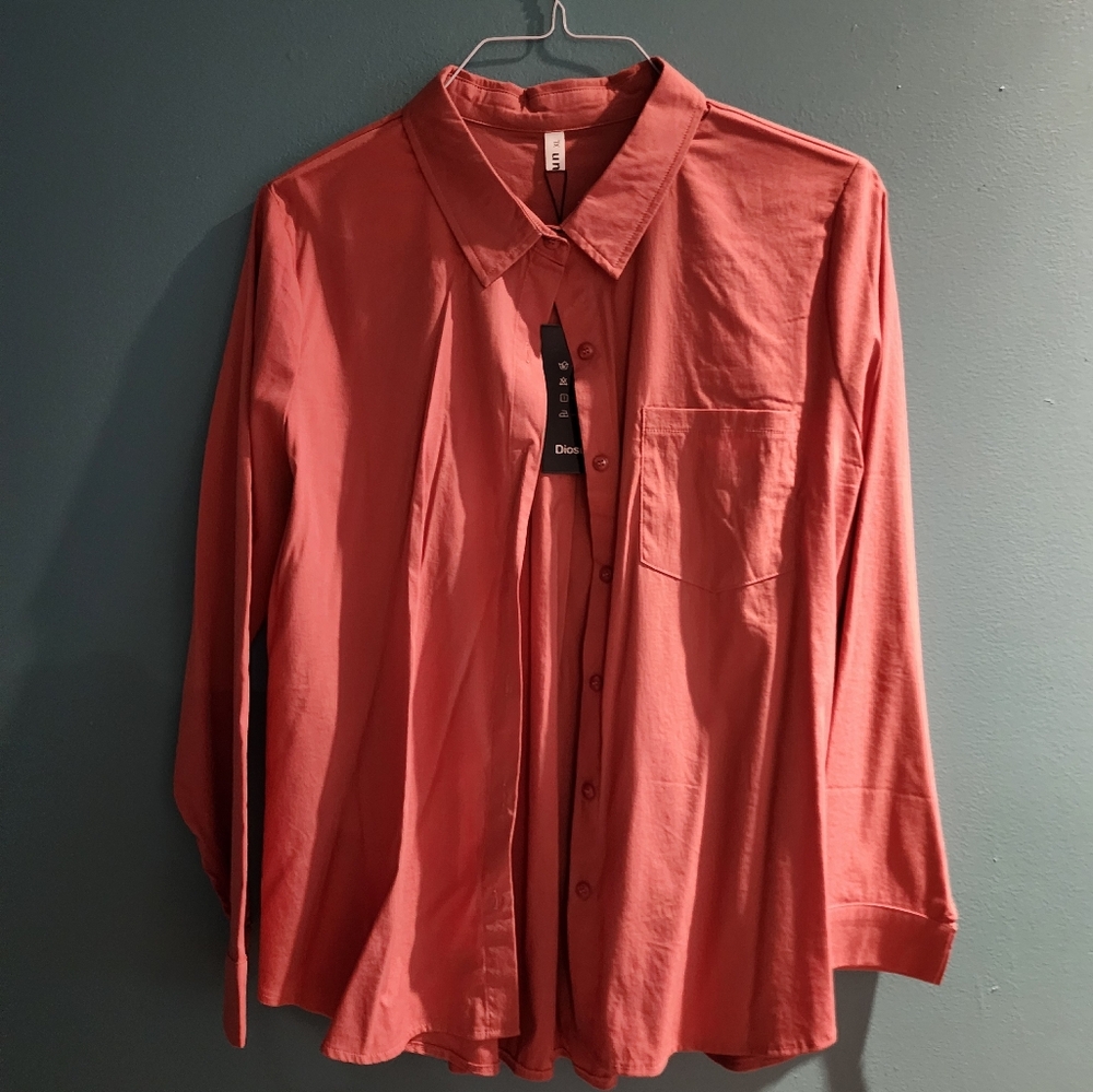 Long sleeve button up shirt